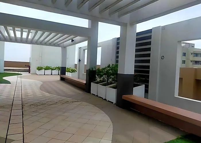 The Radiance Bay Отель 4*